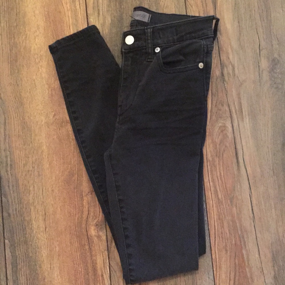 Faded wash black Madewell High Rise Skinny Jeans